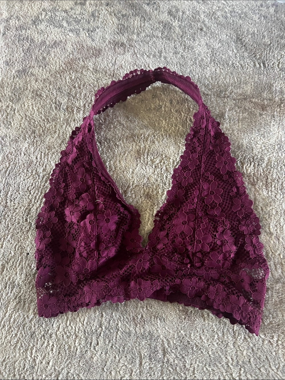 🎯 2/$5 Floral Lace Halter Bralette in Plum Size Small